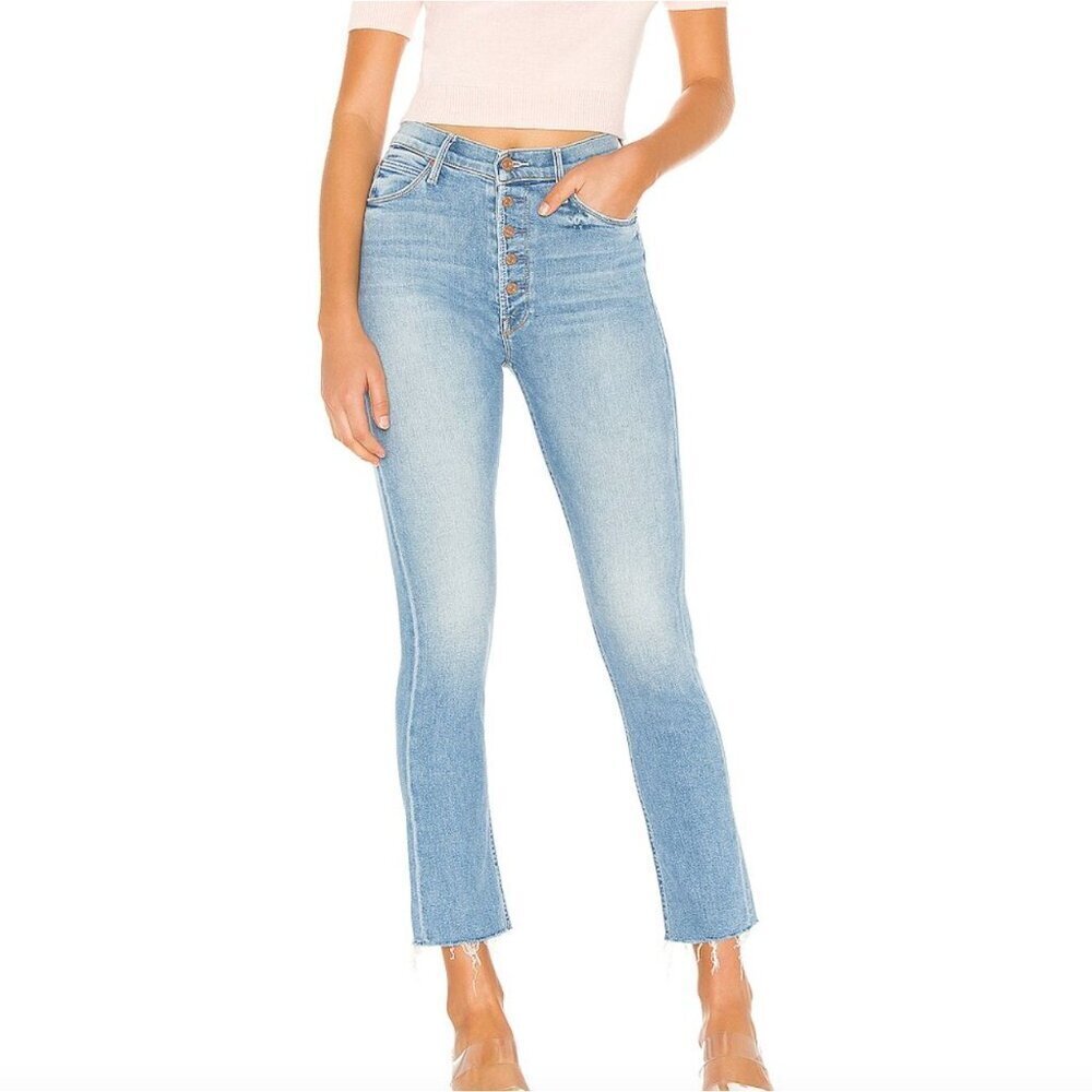 MOTHER The Pixie Dazzler Ankle Fray in Shoot to Thrill Light Wash Size 26